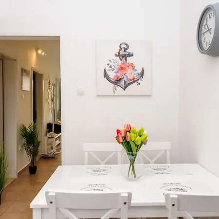 Silente Cozy Place With Free Parking Daire Šibenik