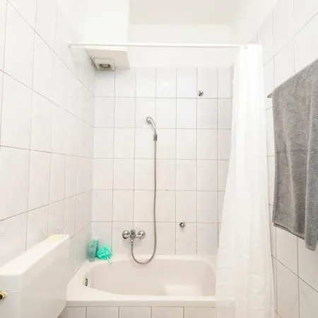 Daire Silente Cozy Place With Free Parking *
