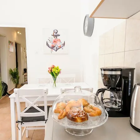Daire Silente Cozy Place With Free Parking *